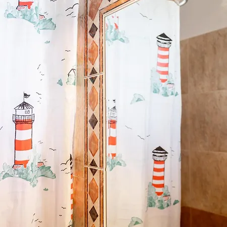 House For Two!! * Angairiá