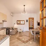House For Two!! בית נופש Angairiá