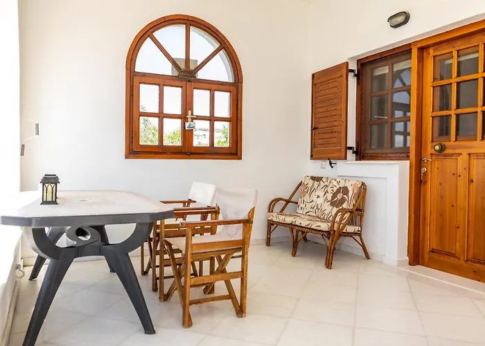 House For Two!! Vakantiehuis Angairiá