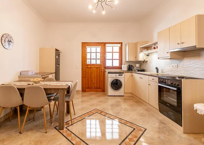 House For Two!! Vakantiehuis Angairiá